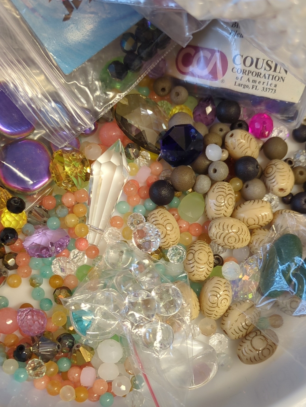 ☀️Q43 Random Mix of Beads - Mostly Glass